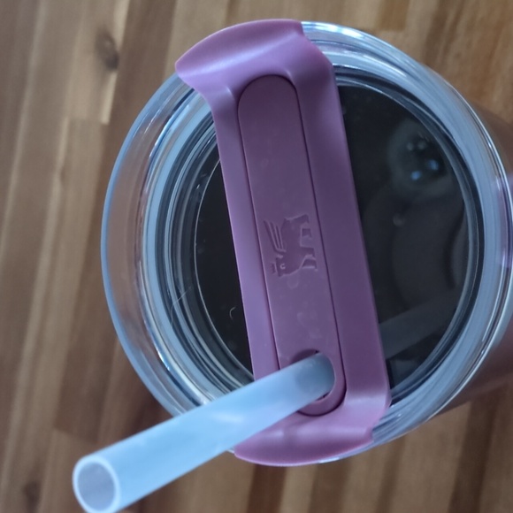 Stanley Limited Edition Primrose Glow 40oz tumbler - Picture 11 of 16